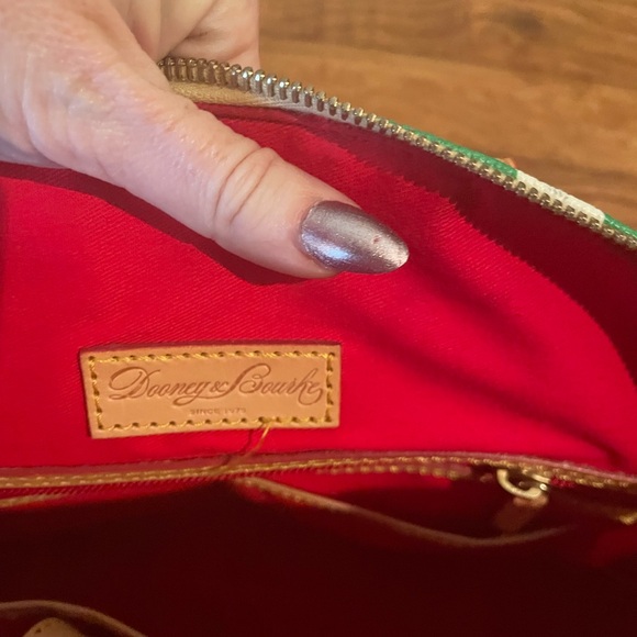 Dooney & Bourke Chevron print handbag - Picture 7 of 10